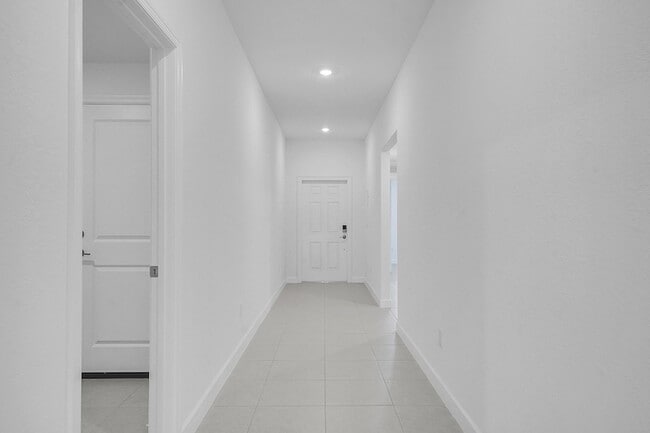 6394 Windwood Wy in Port St. Lucie, FL - Building Photo - Building Photo