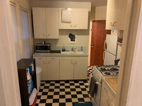 432 W Doty St, Unit 1 in Madison, WI - Building Photo - Building Photo