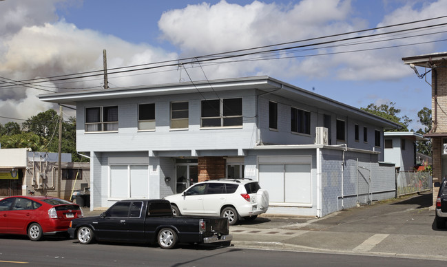 664-668 Kilani Ave in Wahiawa, HI - Building Photo - Building Photo