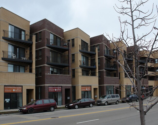 2812 W Chicago Ave in Chicago, IL - Building Photo - Building Photo