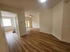 10873 Windsor Walk Dr, Unit 4302 in Orlando, FL - Building Photo - Building Photo