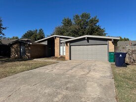 7207 Warriner Way in Oklahoma City, OK - Building Photo