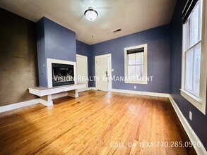 568 Auburn Ave NE in Atlanta, GA - Building Photo - Building Photo