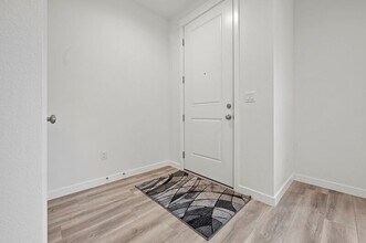 18006 NE 47th Ave in Vancouver, WA - Building Photo - Building Photo