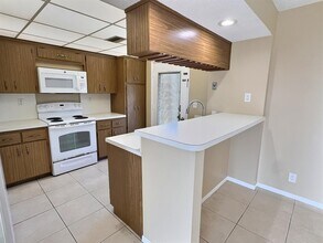 9150 NW 38th Dr, Unit 306 in Coral Springs, FL - Foto de edificio - Building Photo