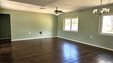 1524 Newhope Rd in Spring Hill, FL - Building Photo - Building Photo