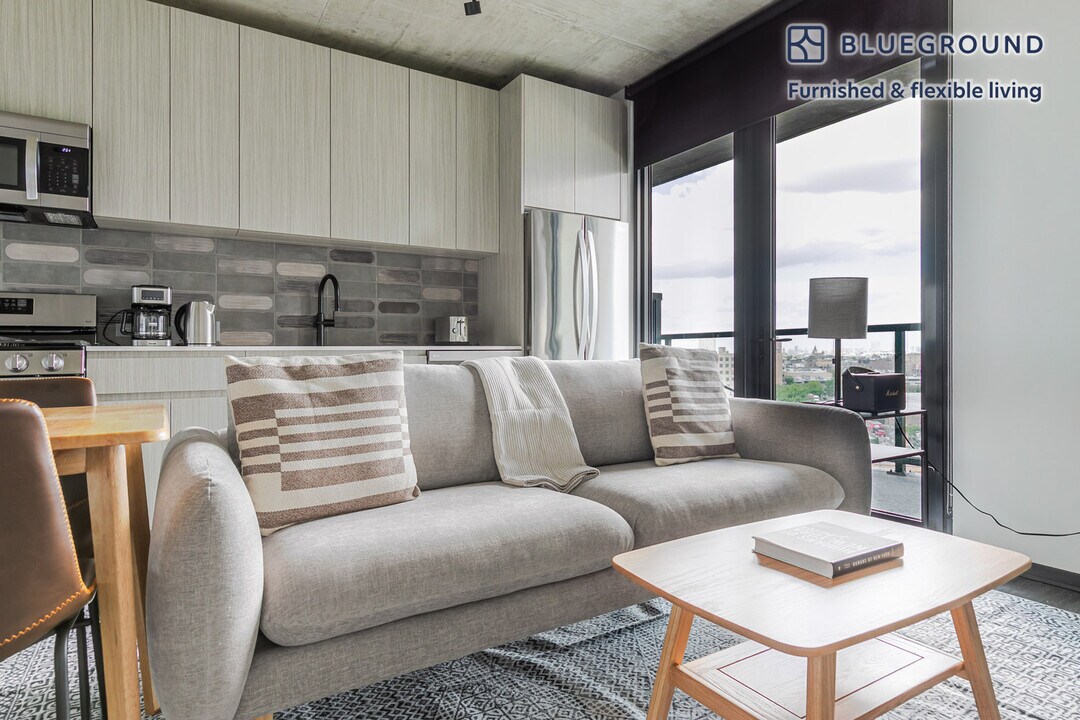 1454 W Randolph St in Chicago, IL - Foto de edificio