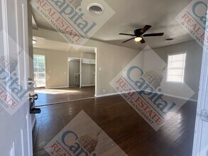 811 Sandra Dr in Midwest City, OK - Building Photo - Building Photo