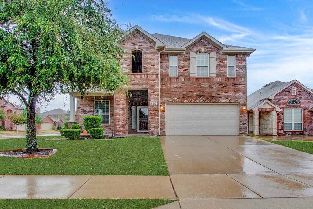 11004 Larkin Dr in Frisco, TX - Building Photo