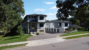 Theodora Rowhomes in Eau Claire, WI - Building Photo