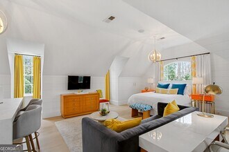 506 Argonne Dr NW in Atlanta, GA - Building Photo - Building Photo