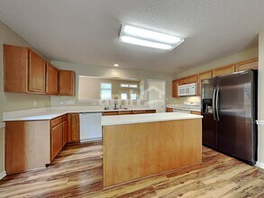 4705 Camden Ridge Dr in Greensboro, NC - Building Photo - Building Photo