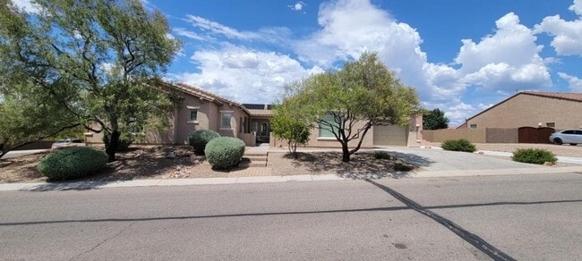 property at 9649 S San Esteban Dr