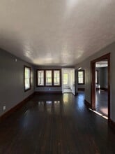 710 Lakemont Ave in Akron, OH - Building Photo - Building Photo