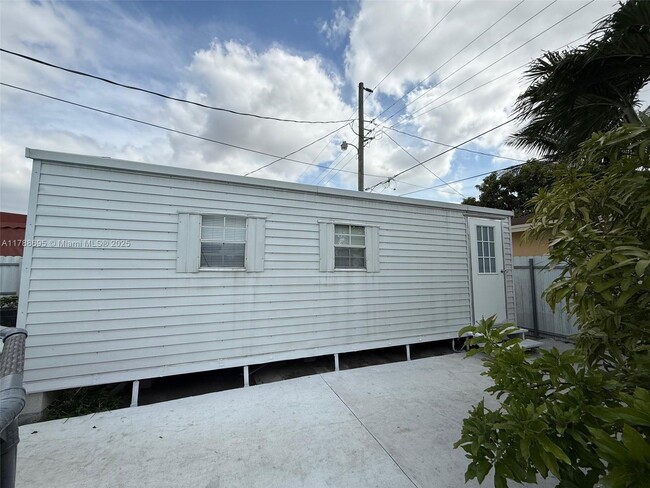 property at 5045 SW 116th Ave
