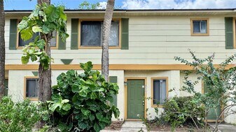 5517 Decatur St in Orlando, FL - Building Photo