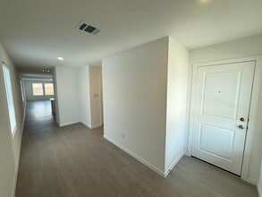 3712 Axis Hl St in New Braunfels, TX - Building Photo - Building Photo