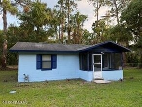 601 Mc Clure St in Welaka, FL - Building Photo - Building Photo