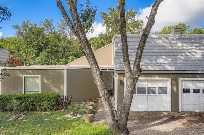 property at 6810 Thorncliffe Dr