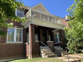 4514 Cleveland Ave, Unit 4516 1st floor in St. Louis, MO - Building Photo