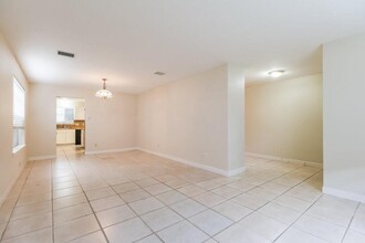 7122 Pine Bower Ct in Humble, TX - Building Photo - Building Photo