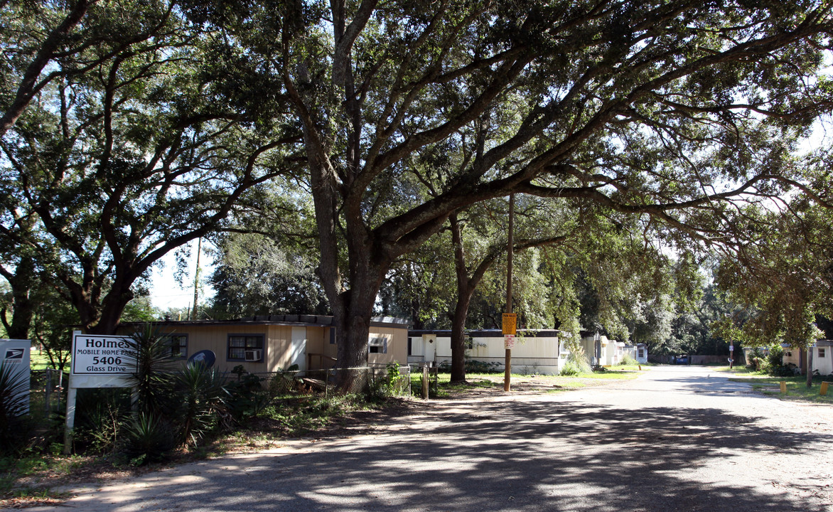 Homes Mobile Home Park in Pensacola, FL - Building Photo