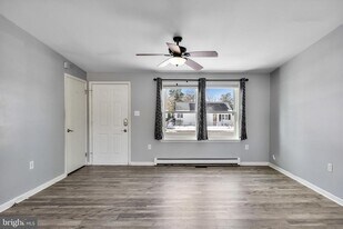 511 Madison Ave in Burlington, NJ - Building Photo