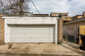 6646 S Drexel Ave in Chicago, IL - Building Photo - Building Photo