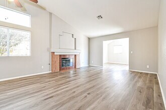 6445 Bubbling Springs Ave in Las Vegas, NV - Building Photo - Building Photo
