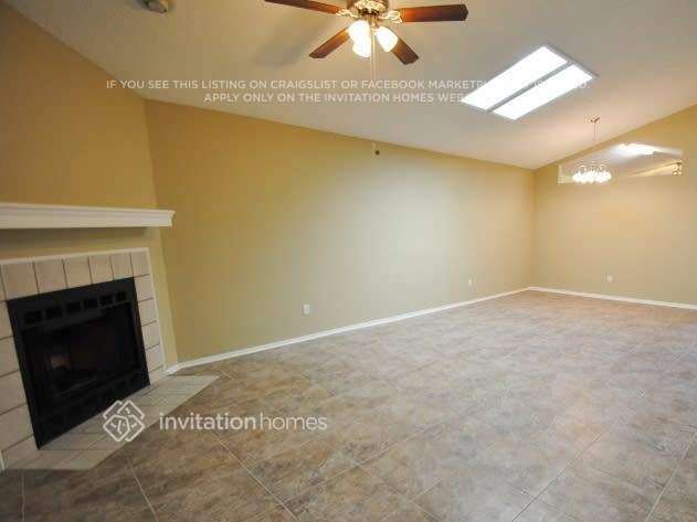 105 Whitley Bay Ln in Longwood, FL - Building Photo - Building Photo