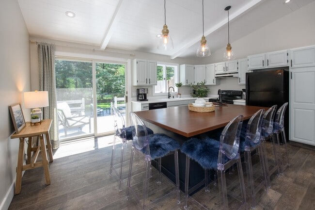 property at 147 Hemlock Rd