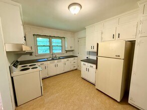 15 Highland Rd in Mansfield, CT - Building Photo - Building Photo
