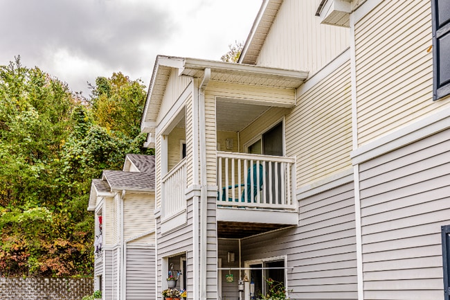 585 Franklin Grove Church Rd