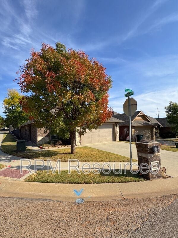 800 Stag Trail in Edmond, OK - Building Photo - Building Photo