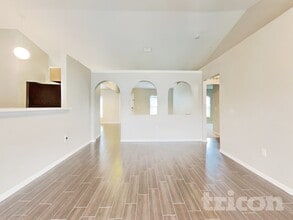 5148 Jenson Ave in Spring Hill, FL - Building Photo - Building Photo