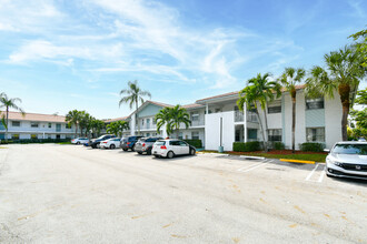 Forest Park Condominium Portfolio in Coral Springs, FL - Building Photo - Building Photo