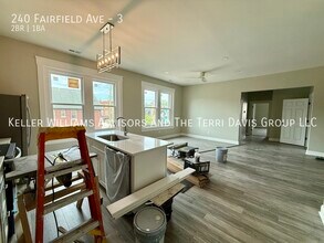 240 Fairfield Ave in Bellevue, KY - Building Photo - Building Photo