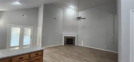 4836 Heber Springs Trail in Fort Worth, TX - Building Photo - Building Photo