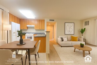 7066 Santero Way in Cotati, CA - Building Photo - Building Photo