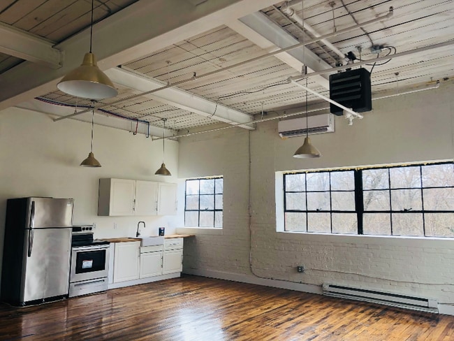 1417 Kemper St, Unit 231 in Lynchburg, VA - Building Photo - Building Photo