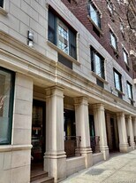 41-26-41-27 27th St in Queens, NY - Building Photo