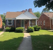 1429 Venice St in Dearborn, MI - Building Photo