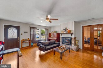 1097 Snow Hill Ln in Gambrills, MD - Building Photo - Building Photo