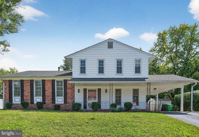 property at 7720 Loudon Dr