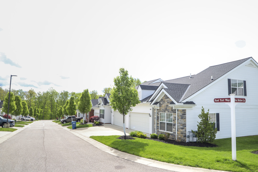 The Villas of Fox Hollow in Brunswick, OH - Building Photo