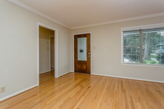 1230 Timbergrove Ln in Houston, TX - Building Photo - Building Photo