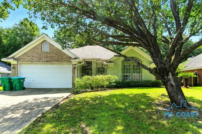 property at 11360 Creek Dr