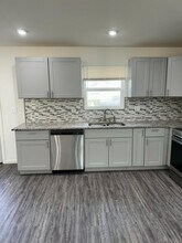 618 Center St in Loveland, OH - Building Photo - Building Photo