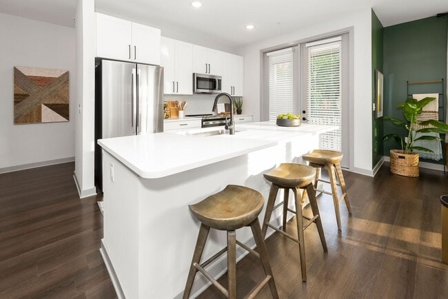 Axis at the Park in Charlotte, NC - Building Photo - Building Photo