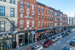 1542-1550 N Milwaukee Ave in Chicago, IL - Building Photo